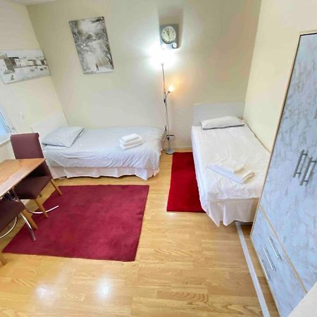 Single Room - Kings Cross, Female Only,, Guest Rooms London Exterior photo